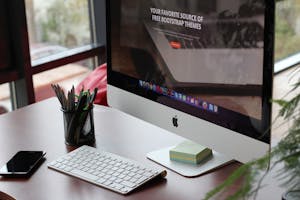7 Ciri Website Profesional yang Dipercaya Calon Pembeli