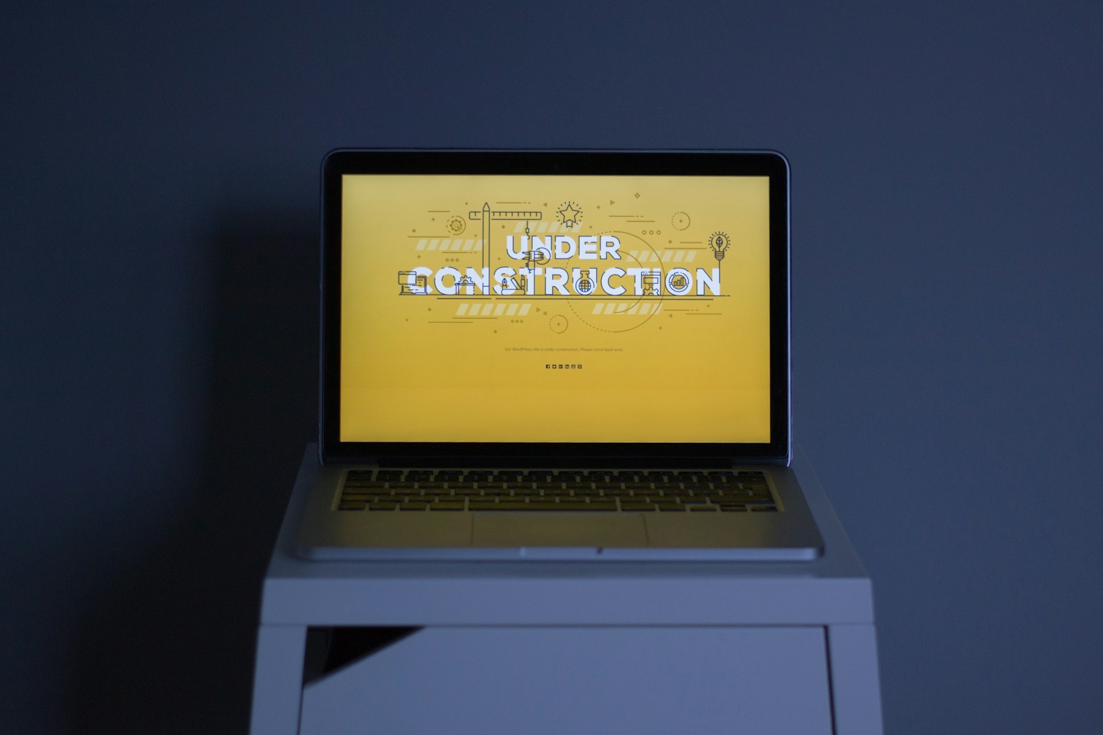 Website tanpa maintenance