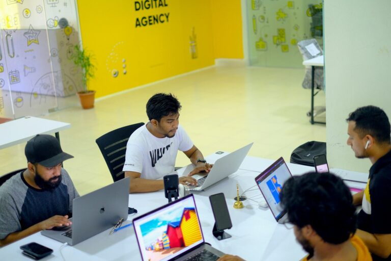 Cara Memilih Vendor Website yang Aman